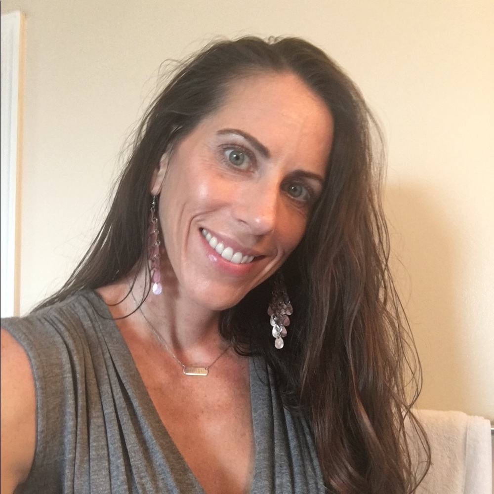 Meet your Posher, Andrea